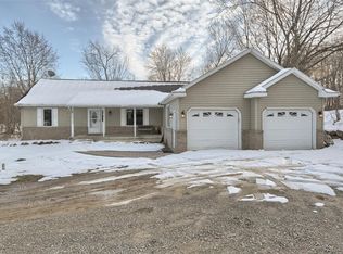 11420 E Maple Ave, Davison, MI 48423