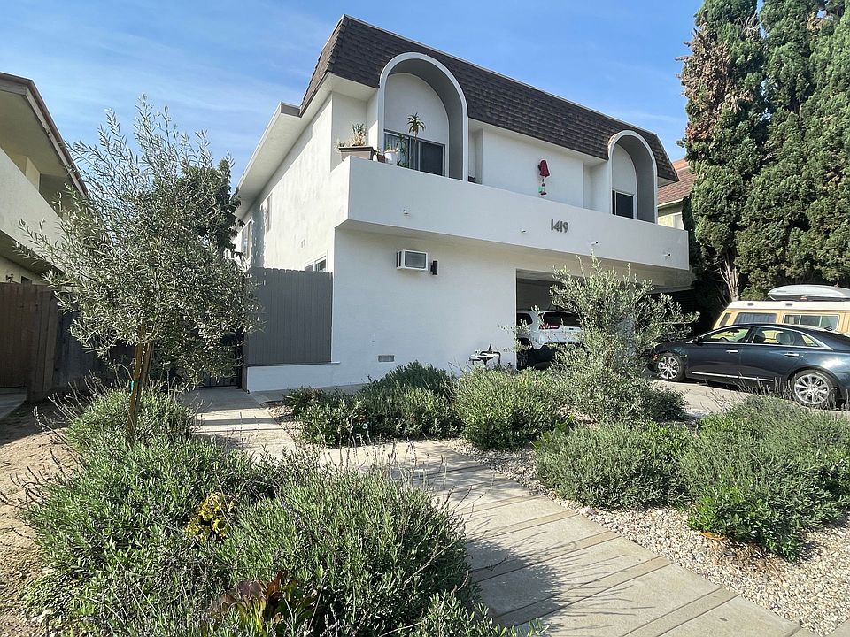 2nd image of 1419 S Bundy Dr #321