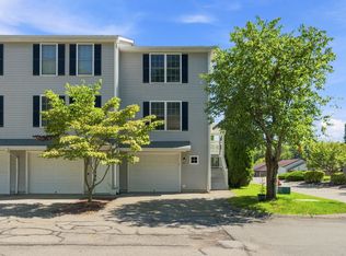 5 Nadia Ln #A, Wallingford, CT 06492