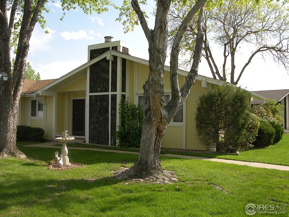 1st image of 7 Scott Dr N