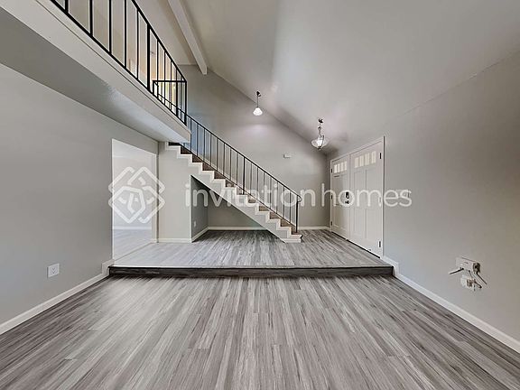 5th image of 6943 Cross Dr