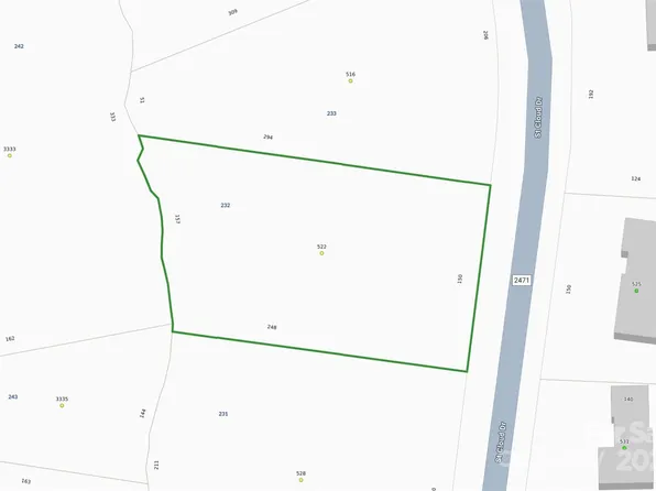 522 Saint Cloud Dr, Statesville, NC 28625