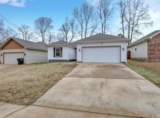 1224 Lee Mac Dr, Jacksonville, AR 72076