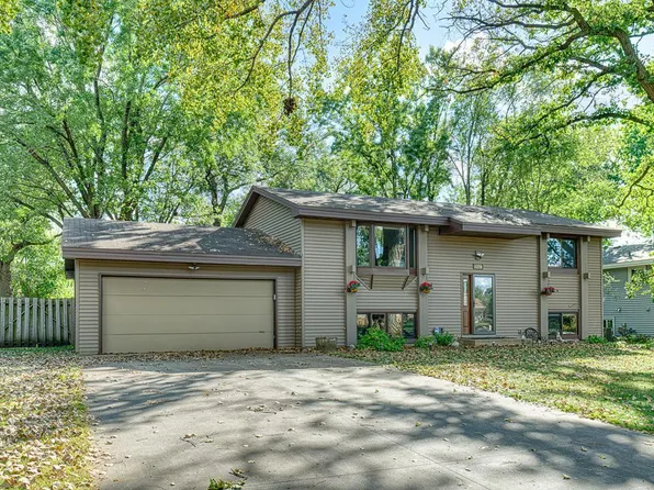 1350 75th Ave NE, Fridley, MN 55432