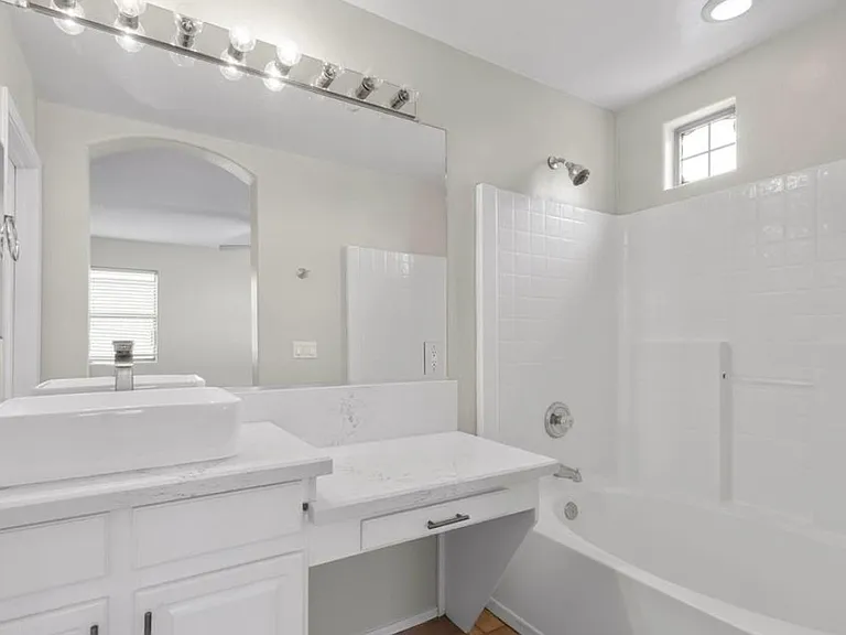 203 W Nolan Way — Photo 27