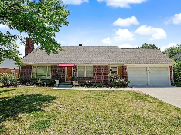 2835 E Aloma St, Wichita, KS 67211