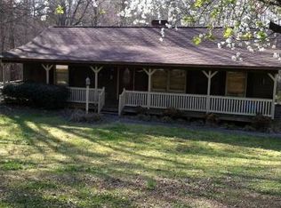 103 Shadowbrook Rd, Mount Holly, NC 28120