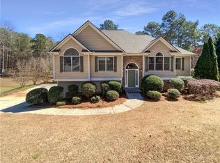 910 Cable Rd, Waleska, GA 30183