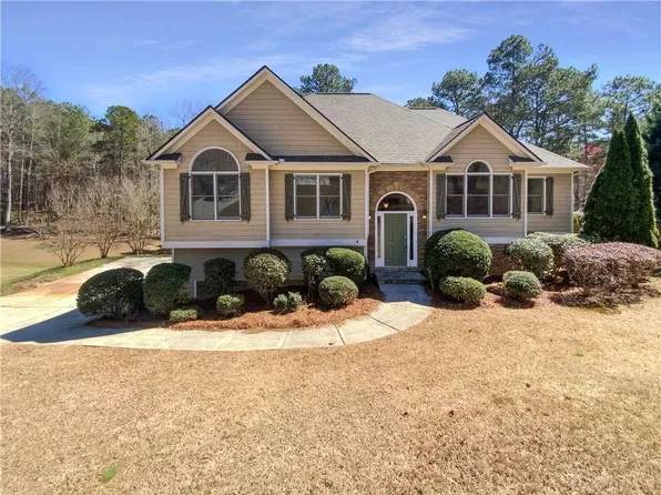 910 Cable Rd, Waleska, GA 30183