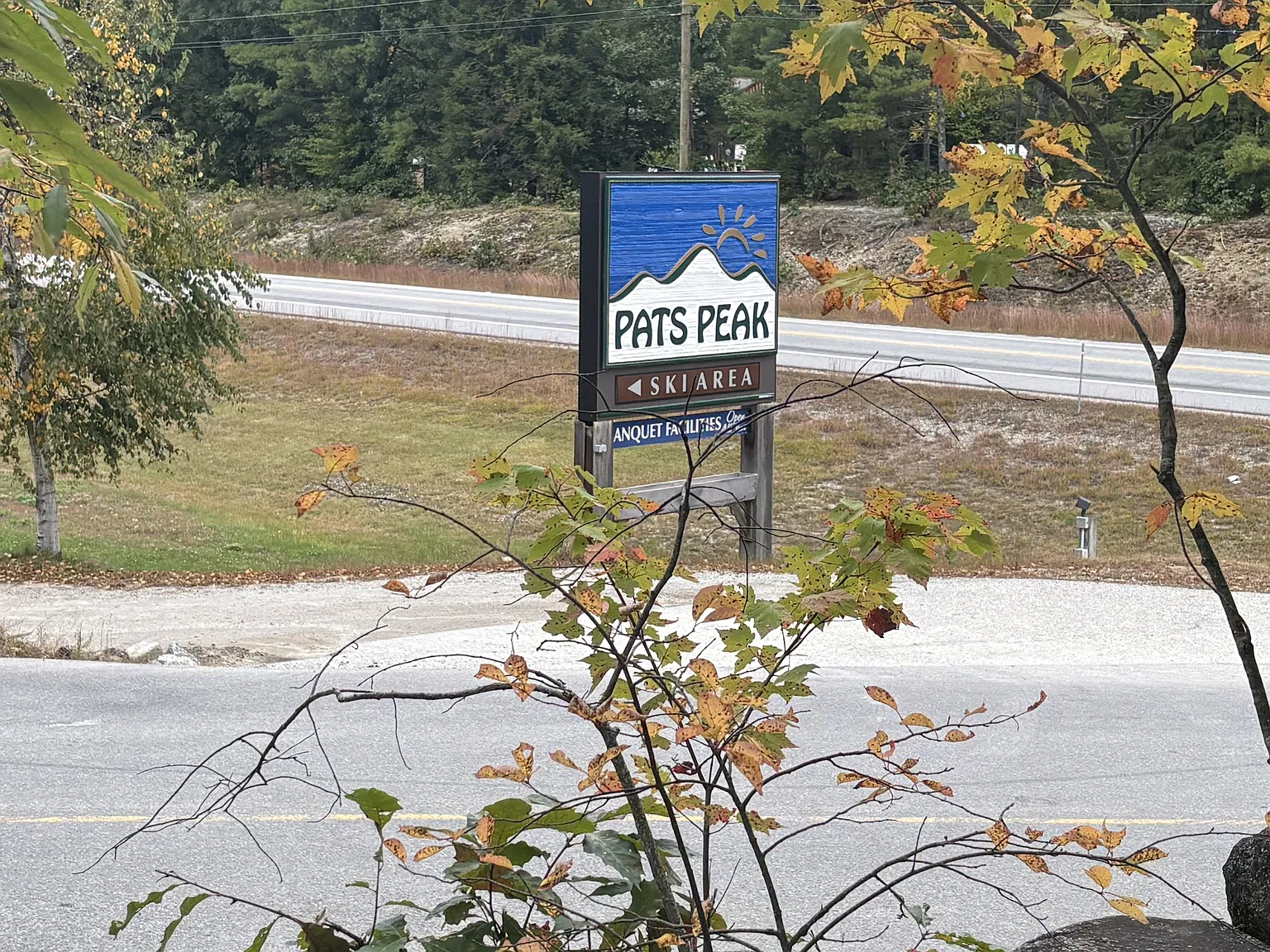 918 Flanders Rd — Photo 3