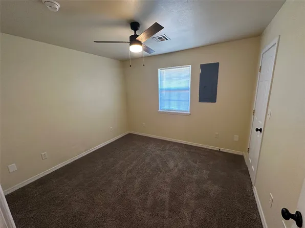 625 E Crisler Ave, McAlester, OK 74501