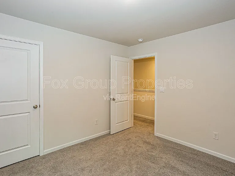173 Calvin Creek Dr — Photo 17