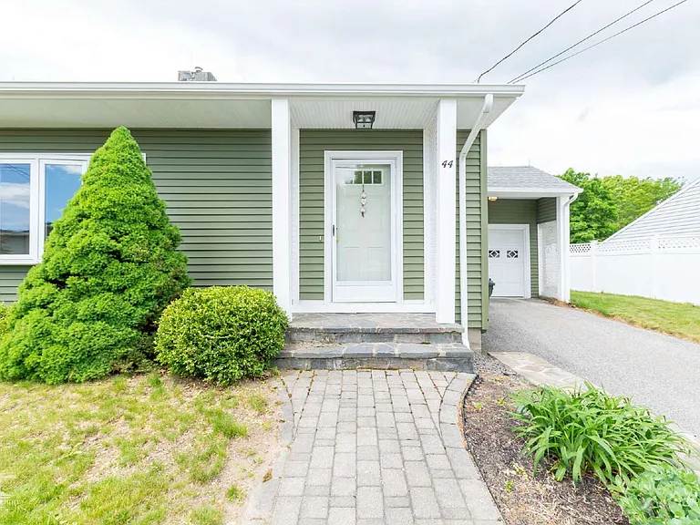 44 Westbrook St — Photo 39