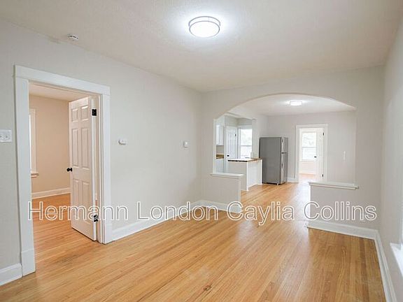 4th image of 3424 Lucas And Hunt Rd