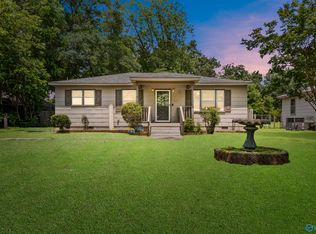 1304 Carridale St SW, Decatur, AL 35601