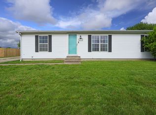 4632 Willowbrook Dr, Columbus, IN 47203