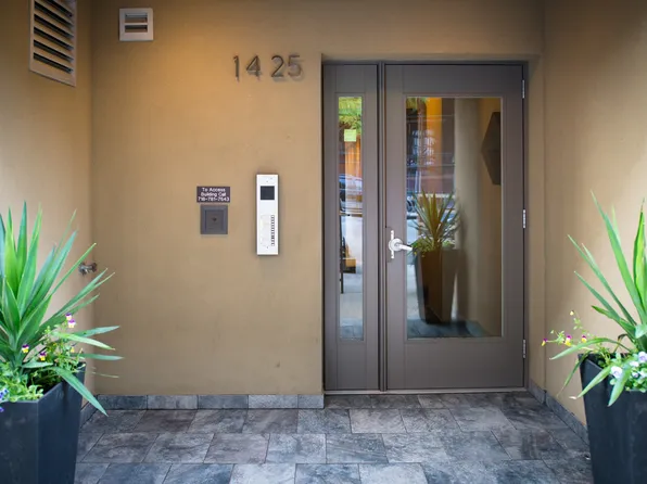 1425 Broadway APT 4F, Astoria, NY 11106