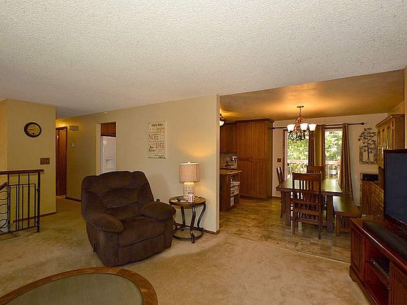 5th image of 10715 E 35th Ave