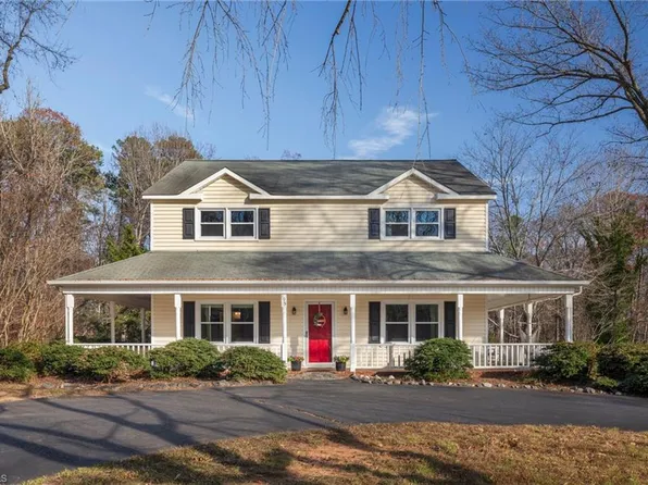 195 Winddrift St, Winston Salem, NC 27107