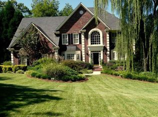 12060 Lonsdale Ln, Roswell, GA 30075