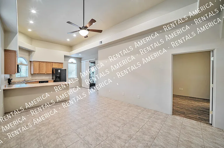 3320 S Treasure Cove Pl — Photo 6