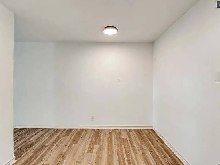 3611 Devon Ave — Photo 4