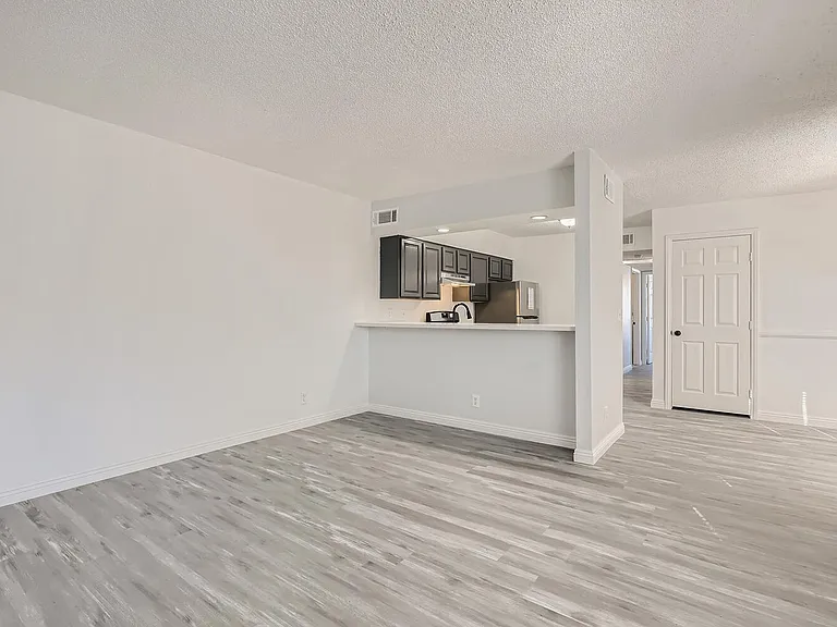 4364 Tara Ave #D — Photo 3