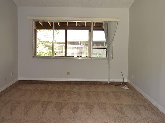 3rd image of 3542 Munsey Pl