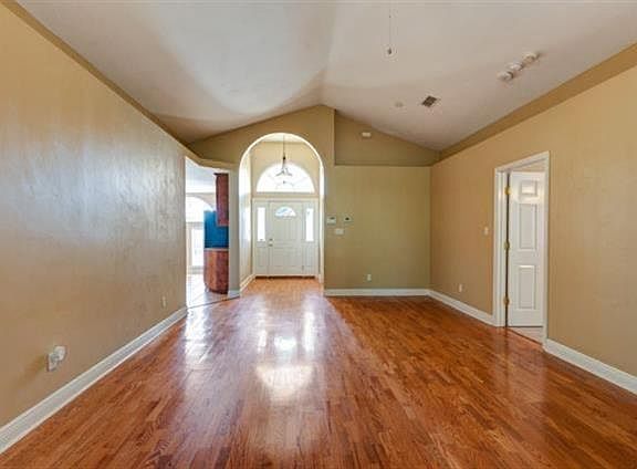 4th image of 3485 Barnstaple Dr