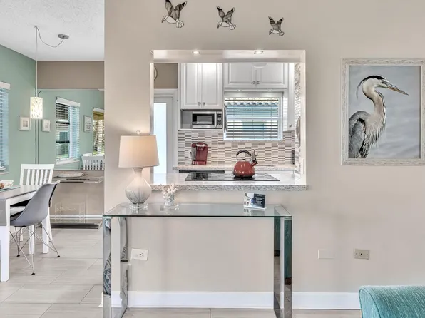 1225 Hillsboro Mile #R1, Hillsboro Beach, FL 33062