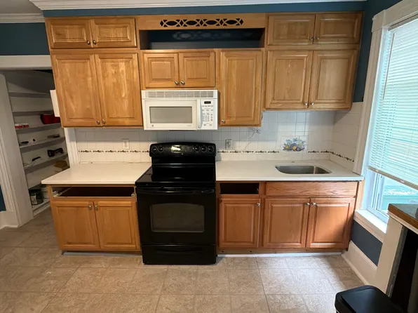 (undisclosed Address), Beverly, MA 01915