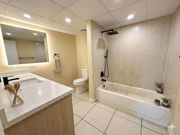 4th image of 17650 NW 68th Ave APT A2005
