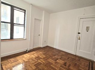 3264 41st St APT 2A, Astoria, NY 11103