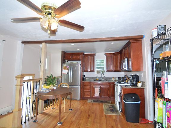 2nd image of 4251 N Vallejo St