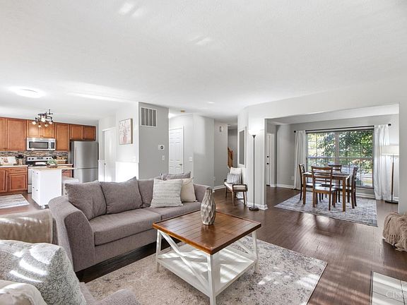4th image of 6859 Autumn Glen Dr