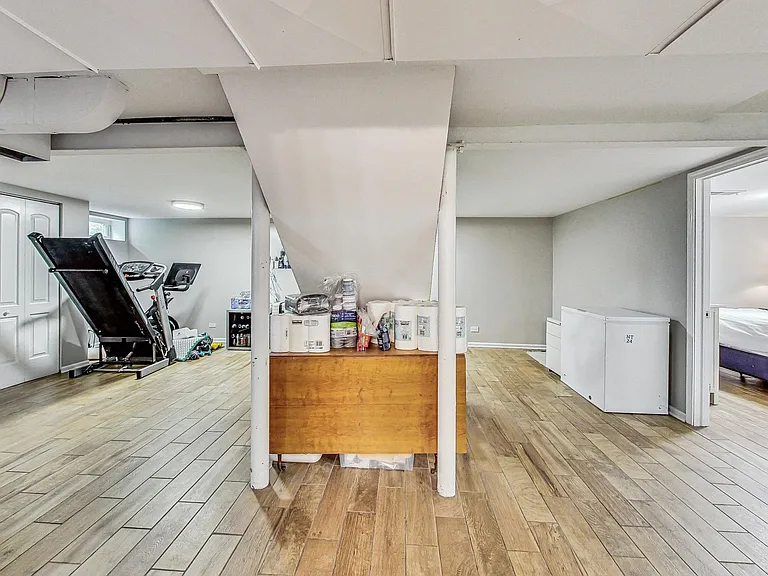 2106 Lake Ave — Photo 34