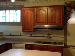 19721 Wilderness Rd, Rose Hill, VA 24281