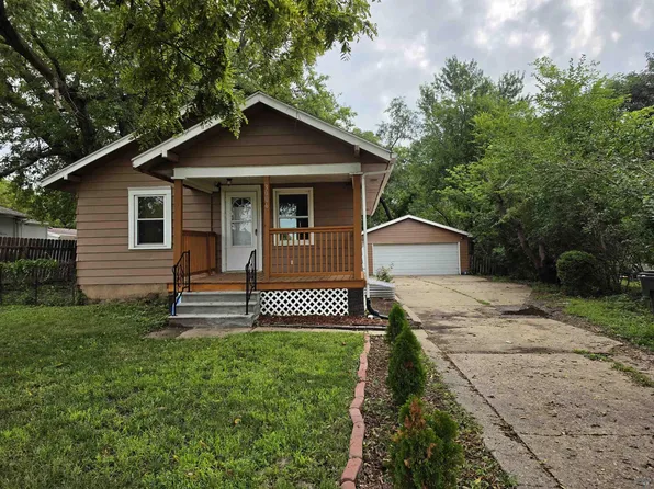 3006 S Lakeport St, Sioux City, IA 51106