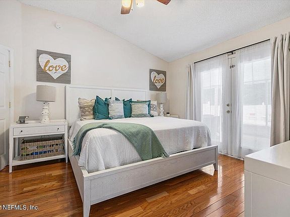 4th image of 1903 Sunchase Ct