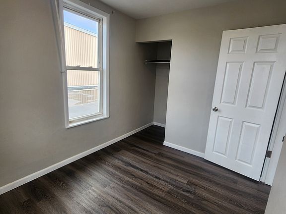 5th image of 116 N Farmer St APT 2