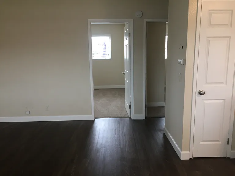 750 Hawthorne St #2 — Photo 2