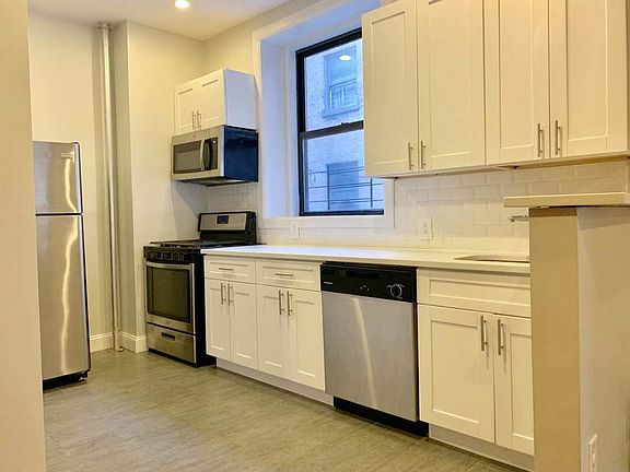 5th image of 19 Vermilyea Ave APT 4B