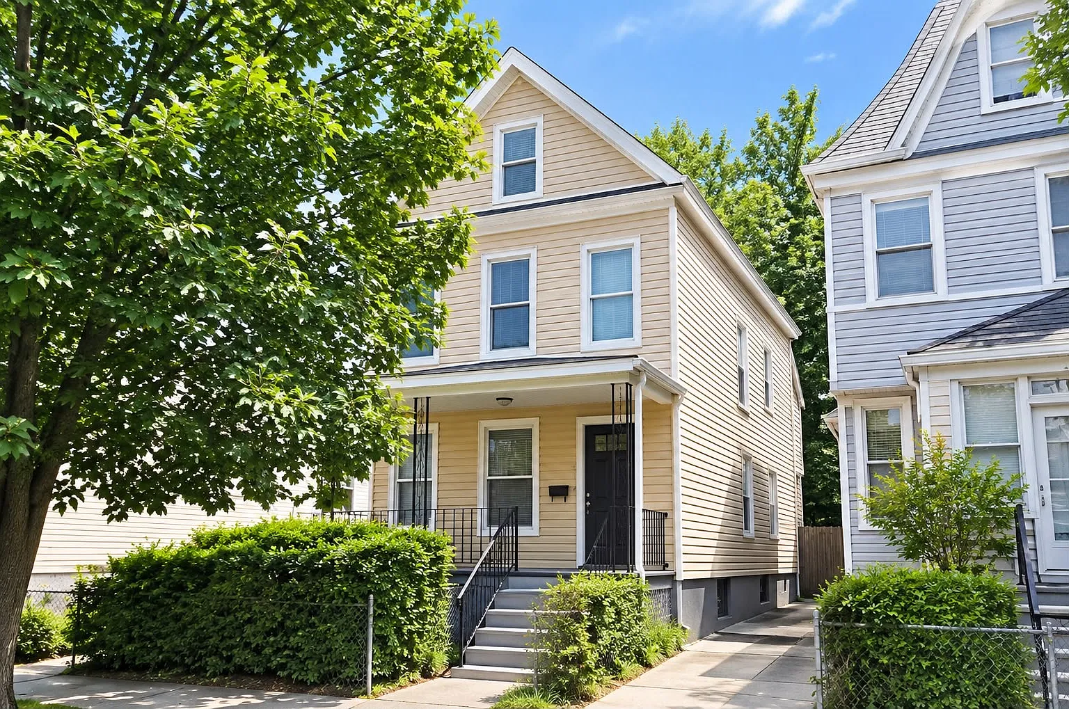3 bed, $2,000 — Photo 3