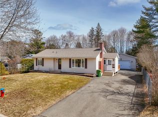 63 Topcliffe Cres, Fredericton, NB E3B 4P8