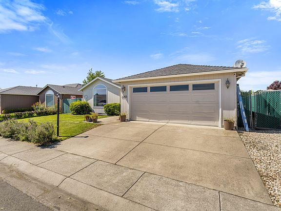 2nd image of 2343 New Haven Dr