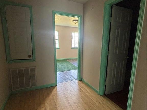 5th image of 4148 Lac Bienville Dr