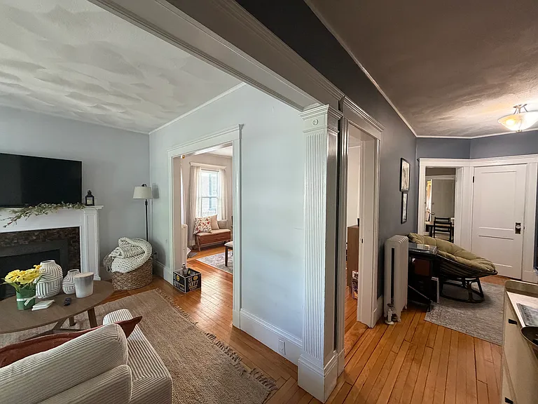 212 Powder House Blvd — Photo 16