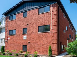 312 N Austin Blvd #4E, Oak Park, IL 60302