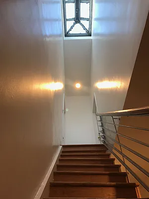 Rented by Zone Corp | media 22