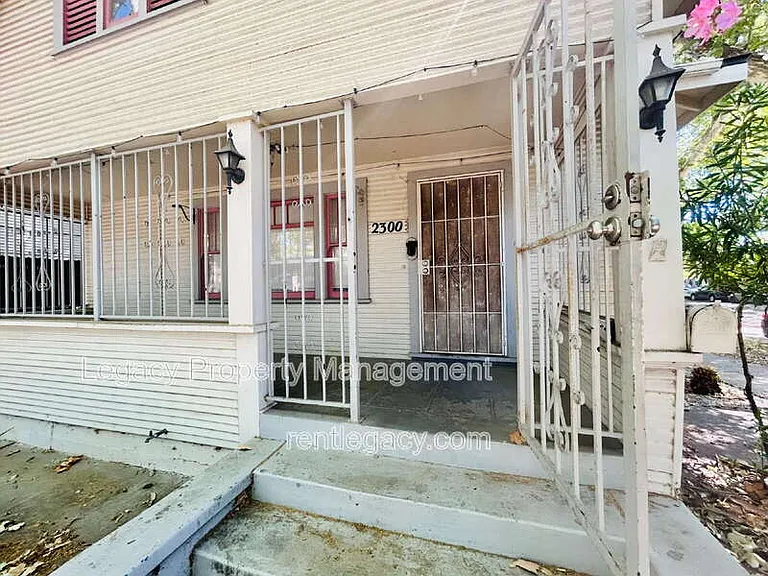 2300 E St — Photo 2